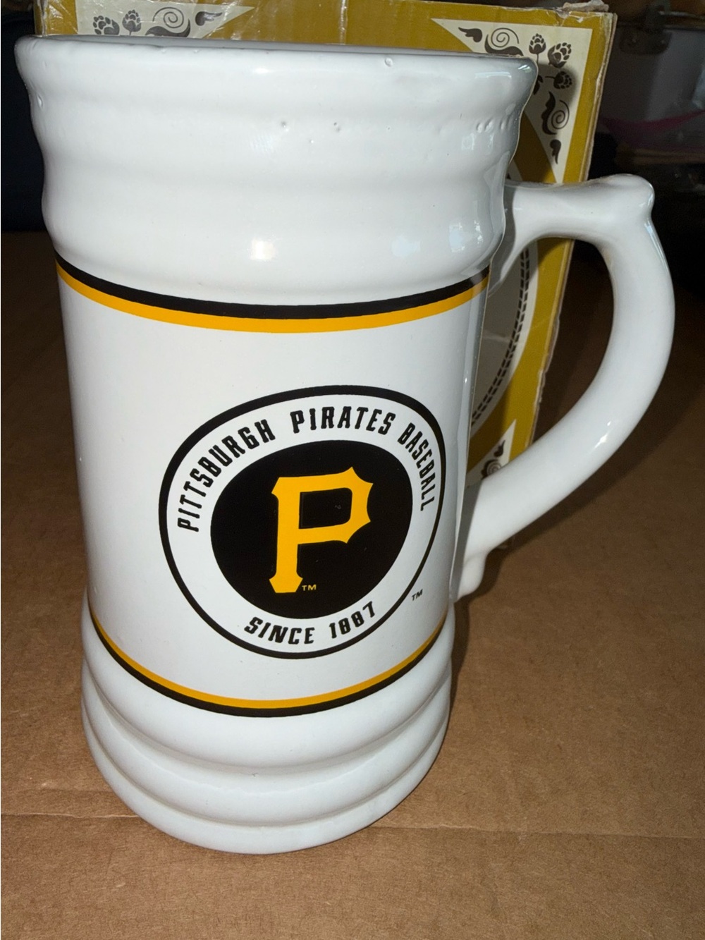 Pittsburgh Pirates Octoberfest Beer Stein- World Series Pennants C5